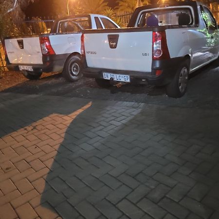 Ayana Bnb Bloemfontein Exterior foto